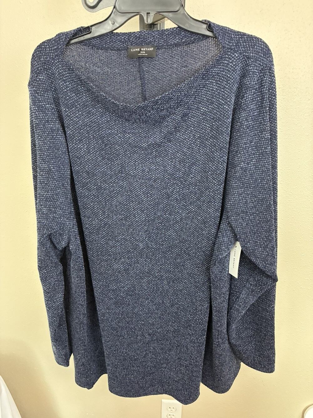 NWT Lane Bryant Womens Shirt Long Sleeve Boatneck Textured Blue Minimalist 26/28